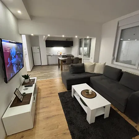 Vanja 2 * ヴルシャツ