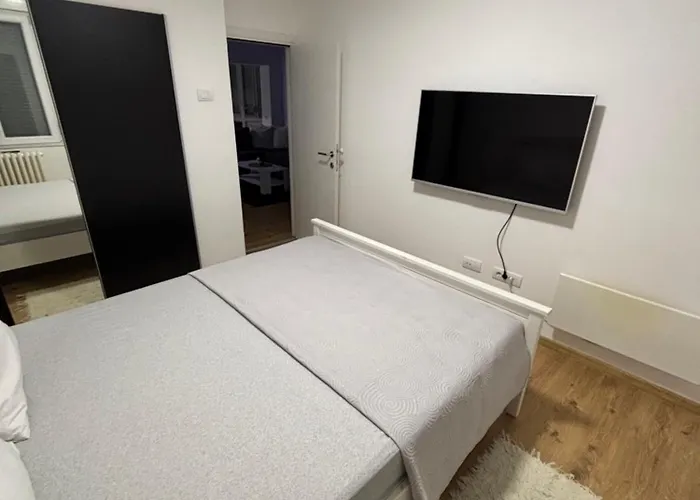 Vanja 2 * ורסאק